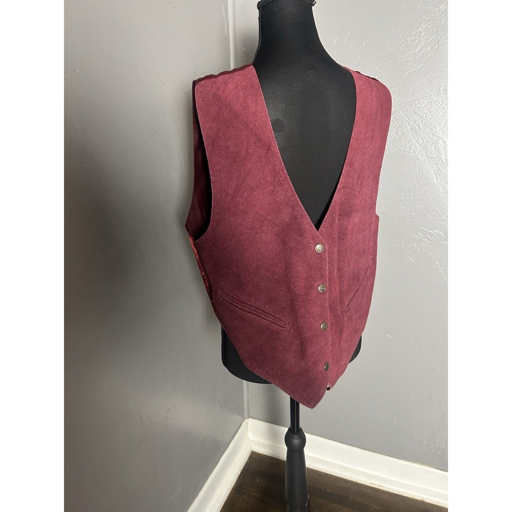 Men's Vintage AJ Leather Red Vest Size Large Made In India